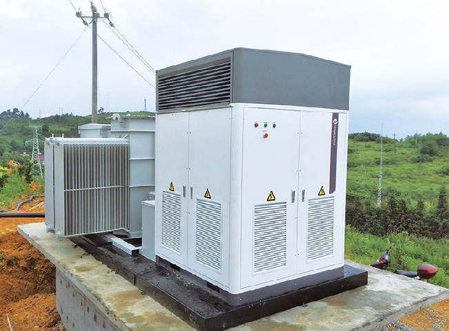 武岡市大甸鎮(zhèn)尖山村50MW農(nóng)光互補光伏發(fā)電項目.jpg