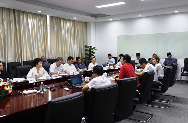 深圳市領(lǐng)導(dǎo)一行到訪禾望開展掛點服務(wù)企業(yè)活動 (2).jpg