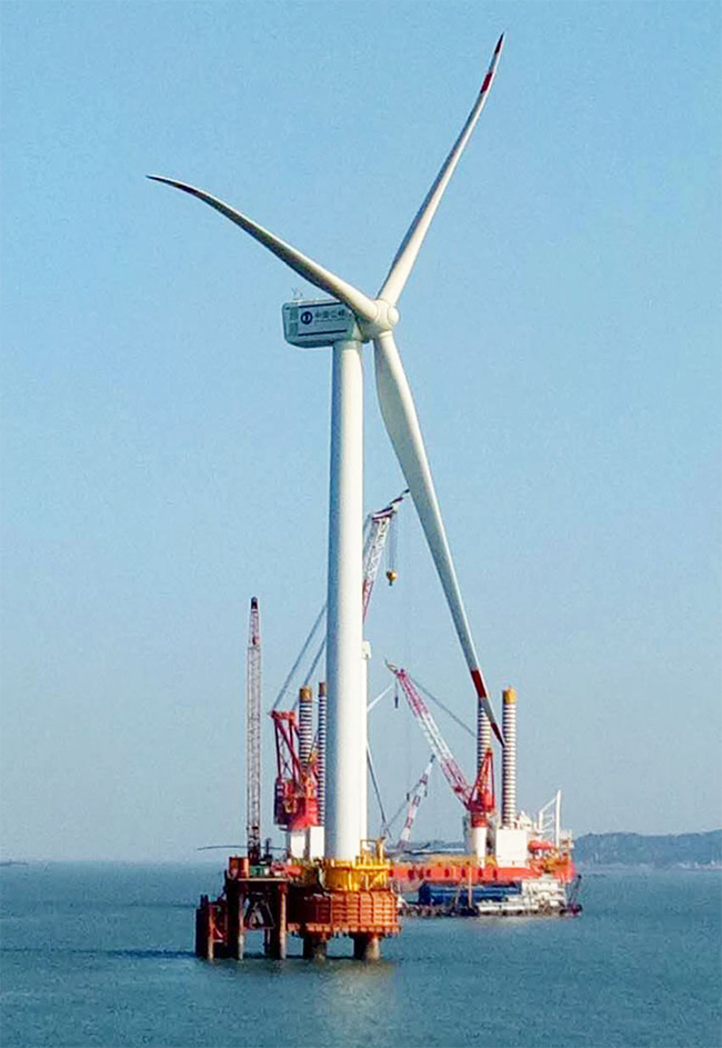 喜訊  禾望助力太重首臺(tái)海上5MW風(fēng)電機(jī)組成功滿發(fā) (2).jpg