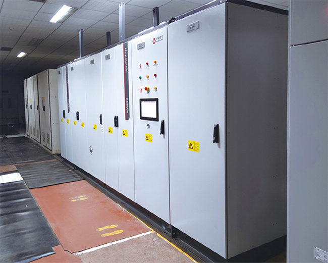 HD8000系列應(yīng)用于1780mm高精度汽車板冷連軋主軋機(jī)---1.jpg