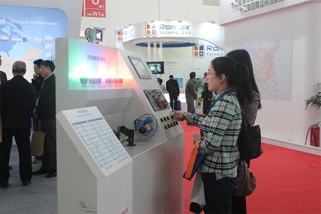 禾望電氣以“省維護(hù)創(chuàng)造價(jià)值”為主題亮相CWP2013北京國際風(fēng)能展-1.jpg